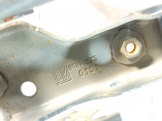 Петля крышки багажника правая Chevrolet Cruze 2009-2016