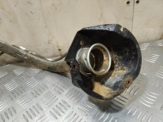 Горловина топливного бака Chrysler Pacifica 2003-2008