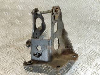 Кронштейн двигателя Chrysler Sebring/dodge stratus 2001-2007