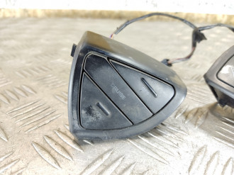 Кнопки руля Chrysler Pacifica 2003-2008