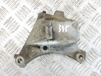 Кронштейн кпп Chrysler Sebring/dodge stratus 2001-2007