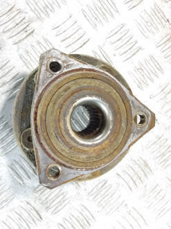 Ступица передняя Chrysler Sebring/dodge stratus 2001-2007