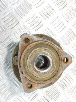 Ступица передняя Chrysler Sebring/dodge stratus 2001-2007