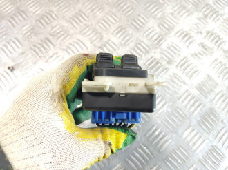 Блок управления стеклоподъемниками Chrysler Sebring/dodge stratus 2001-2007