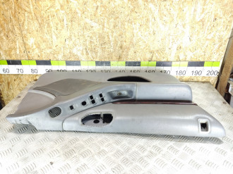 Обшивка двери передней левой Chrysler Sebring/dodge stratus 2001-2007