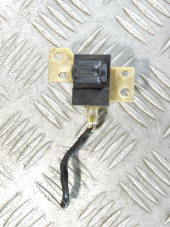 Кнопка центрального замка Chrysler Sebring/dodge stratus 2001-2007