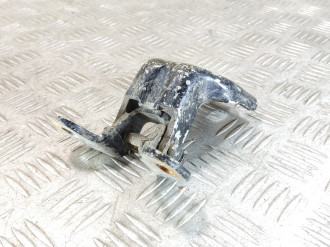 Петля двери задней правой нижняя Chrysler Pacifica 2003-2008