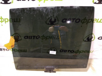 Стекло двери задней левой Chrysler Pacifica 2003-2008