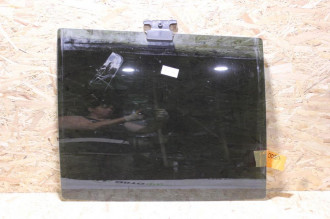 Стекло двери задней правой Chrysler Pacifica 2003-2008