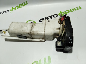 Замок двери задней правой Chrysler Pacifica 2003-2008