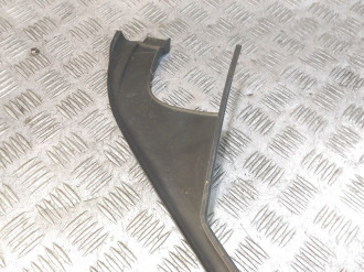 Накладка стекла двери передней правой Chrysler Pacifica 2003-2008