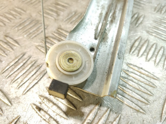 Стеклоподъемник задний правый Citroen C3 2002-2009