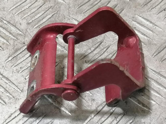 Петля крышки багажника правая Citroen C4 2005-2011
