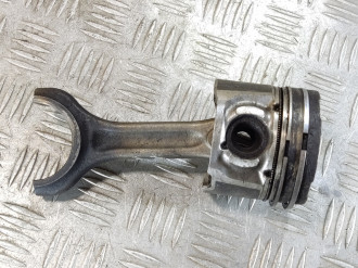 Поршень с шатуном Citroen Berlingo 2002-2012