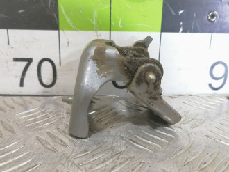 Петля двери задней левой верхняя Citroen C4 2005-2011