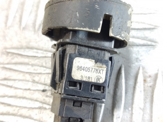 Кнопка центрального замка Citroen C3 2002-2009