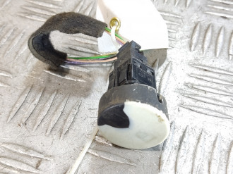 Кнопка центрального замка Citroen C3 2002-2009