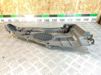 Обшивка багажника левая Citroen C4 2005-2011