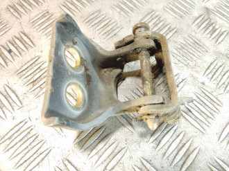 Петля двери передней правой верхняя Citroen C4 2005-2011
