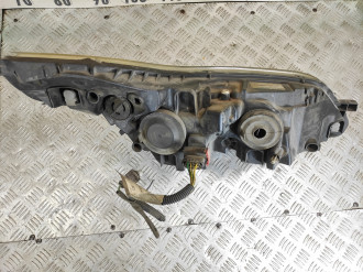 Фара левая Citroen C4 2005-2011