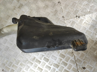 Бачок омывателя лобового стекла Citroen C4 2005-2011