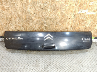Накладка двери багажника Citroen C4 2005-2011