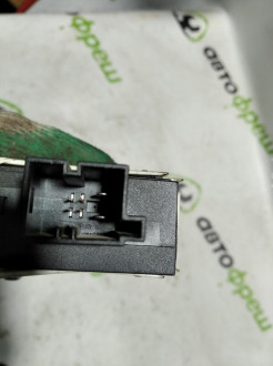 Моторчик стеклоподъемника левый задний Audi A6 c6 C6 2004-20