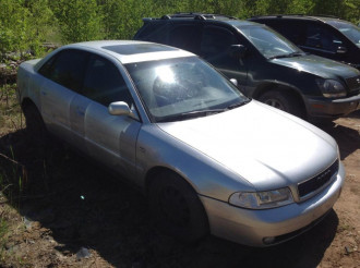 В разборе Audi A4 b5 B5