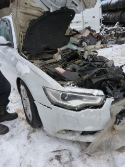 В разборе Audi A6 c7 C7