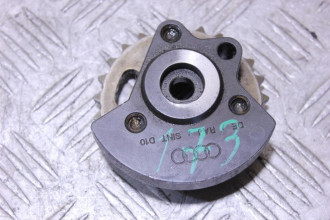 Шестерня привода двс Audi A6 c6 C6