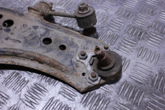 Рычаг передний правый нижний Audi A3  1996-2003