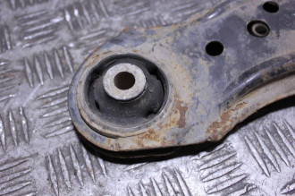 Рычаг передний правый нижний Audi A3  1996-2003