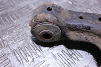 Рычаг передний правый нижний Audi A3  1996-2003