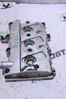 Крышка клапанная Audi A6 c6 C6