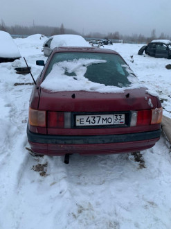 В разборе Audi 80/90 1986-1991