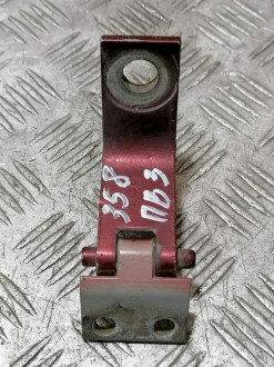 Петля двери задней правой верхняя Audi 80/90 1986 1991