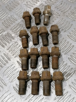 Болт Гайка колесные Audi 80/90 1986-1991