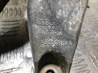 Кронштейн кпп Audi A6 c5 C5