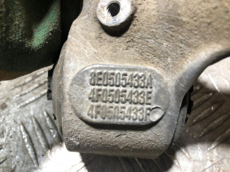 Кулак задний левый Audi A6 c6 C6 2004-20