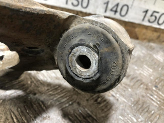 Кулак задний правый Audi A6 c6 C6 2004-20