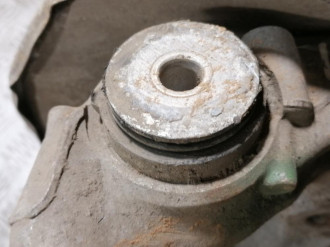 Кулак задний левый Audi A6 c7 C7 2011-20