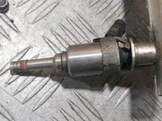 Форсунка двигателя Audi A6 c7 C7 2011-20