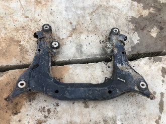 Балка подмоторная Audi A4 b5 B5
