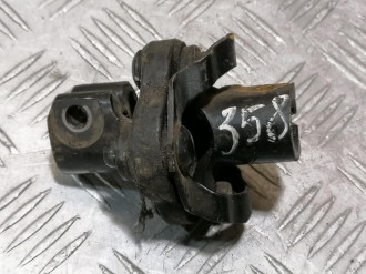 Кардан рулевой средний Audi 80/90 1986 1991