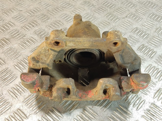 Суппорт передний левый Audi 100 1991-1994