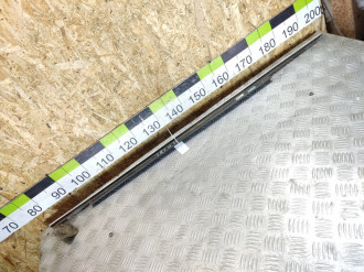 Накладка стекла двери передней правой Audi A6 c7 C7