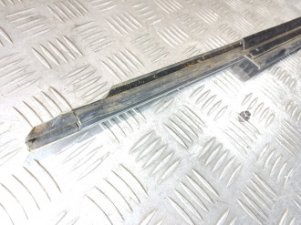 Накладка стекла двери передней правой Audi A6 c7 C7