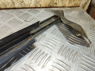 Накладка стекла двери передней правой Audi A6 c7 C7