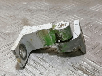 Петля двери передней правой верхняя Audi A6 c7 C7