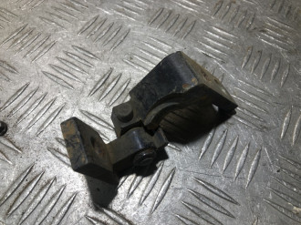 Петля двери передней правой верхняя Audi A6 c6 C6 2004-20
